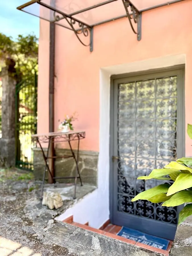 Alloggio per agriturismo Agriturismo I Prati di Venere Sesta Godano Italia